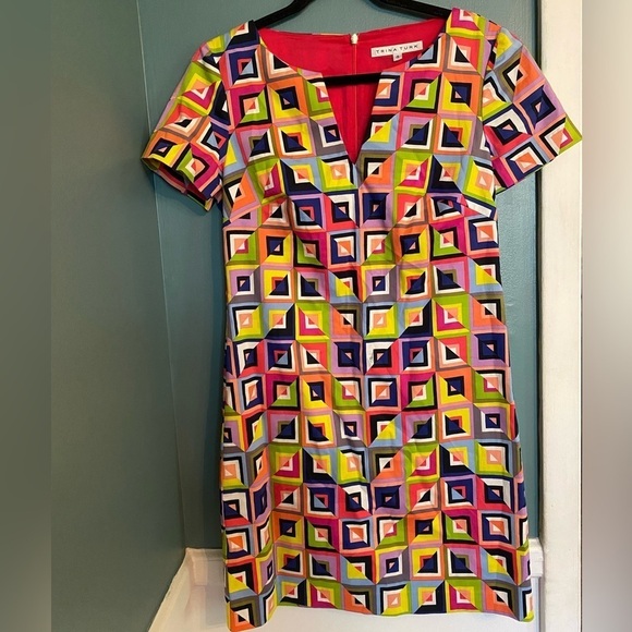 Trina Turk women’s dress- size 4 - bright colors - geometric print - Picture 1 of 10